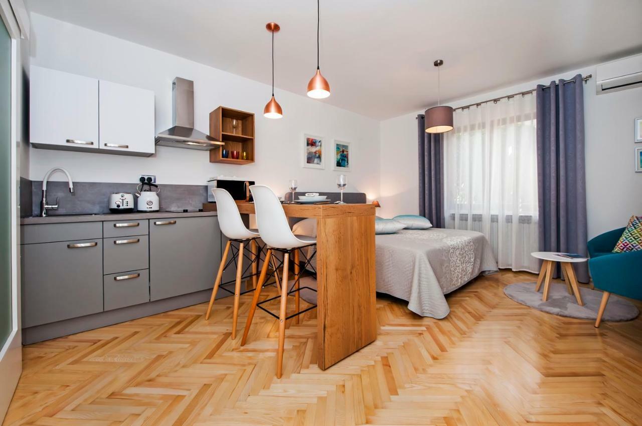 Studio Apartment Noah Rovinj Exterior photo