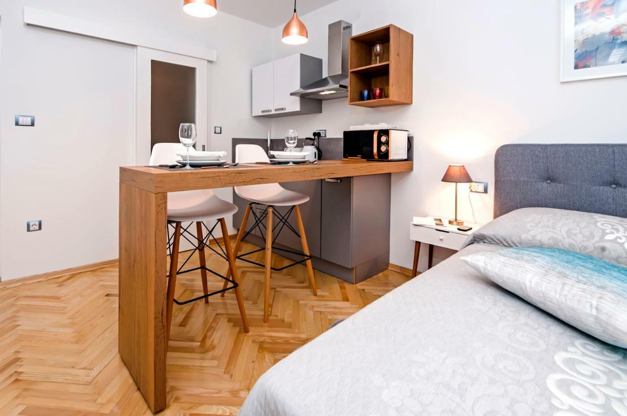 Studio Apartment Noah Rovinj Exterior photo